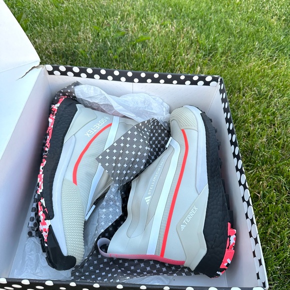 Shoes Adidas by Stella McCartney x Terex Free Hiker Gore-tex hiking waterproof - Picture 7 of 7